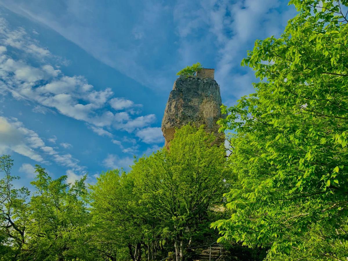 Гостевой дом Бутити Chiatura Экстерьер фото
